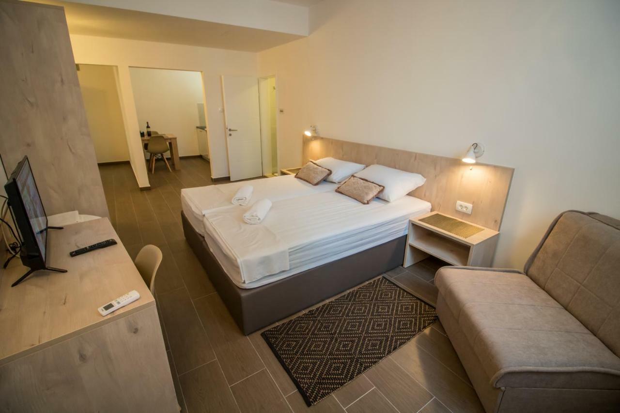 Ninas Apartments Μόσταρ Εξωτερικό φωτογραφία