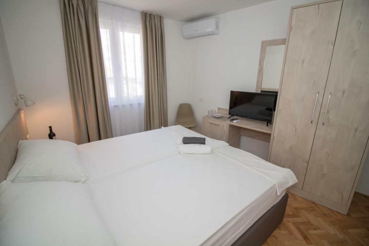 Ninas Apartments Μόσταρ Εξωτερικό φωτογραφία